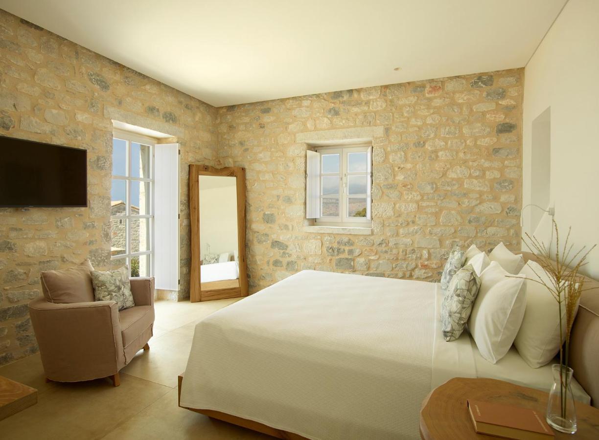 Aria Estate Suites & Spa Ареополі Екстер'єр фото